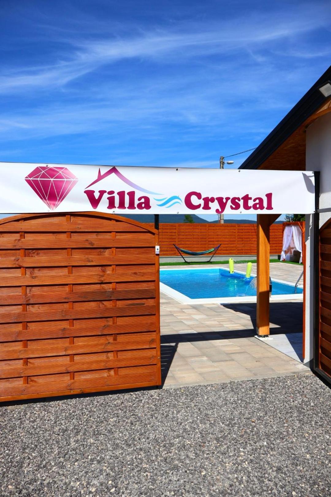 Villa Crystal