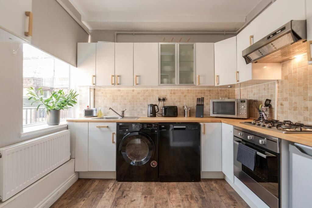 Bright, Modernised Apartment Close to Borough Market