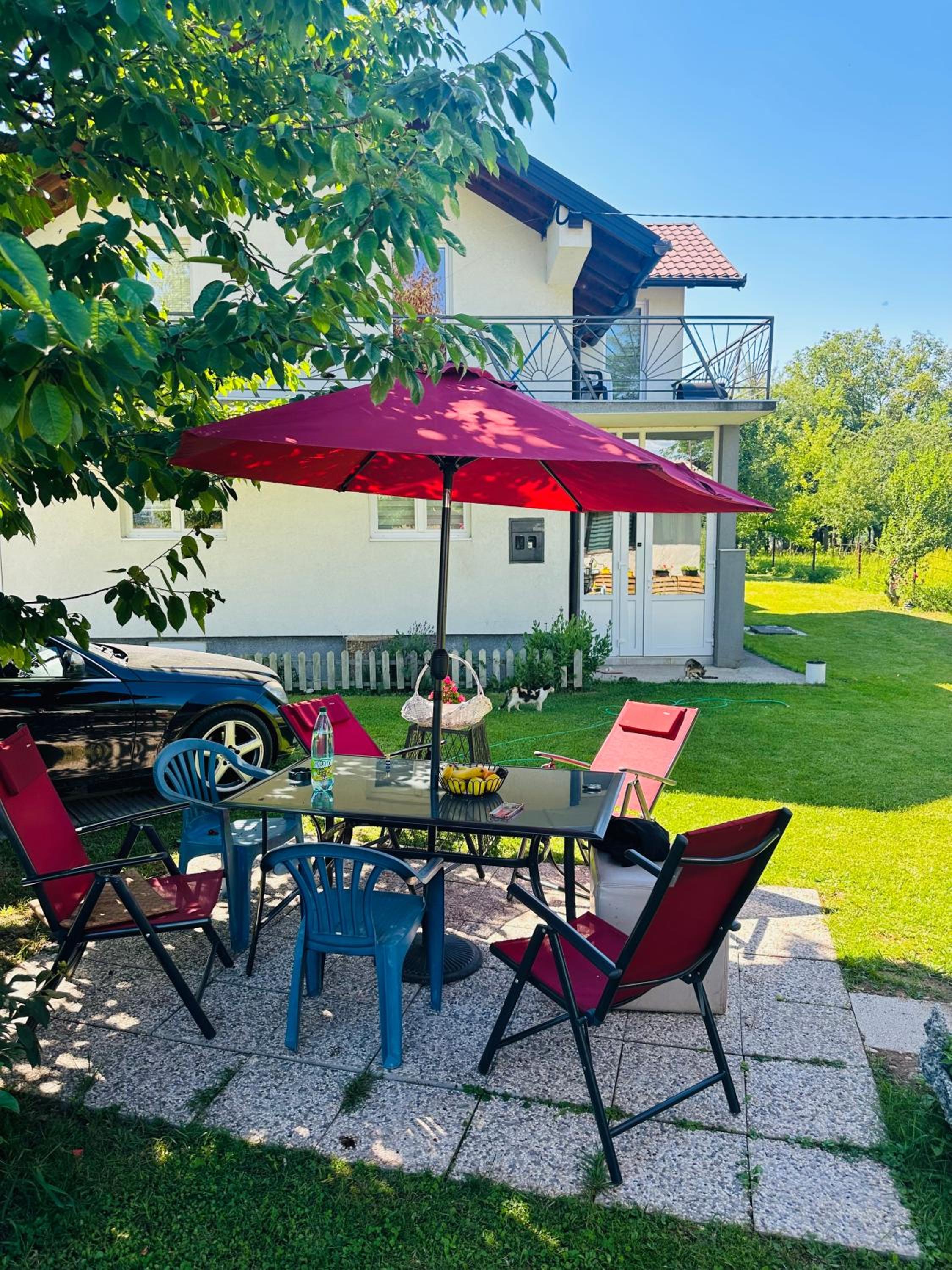 Dzeki, House Ilidza