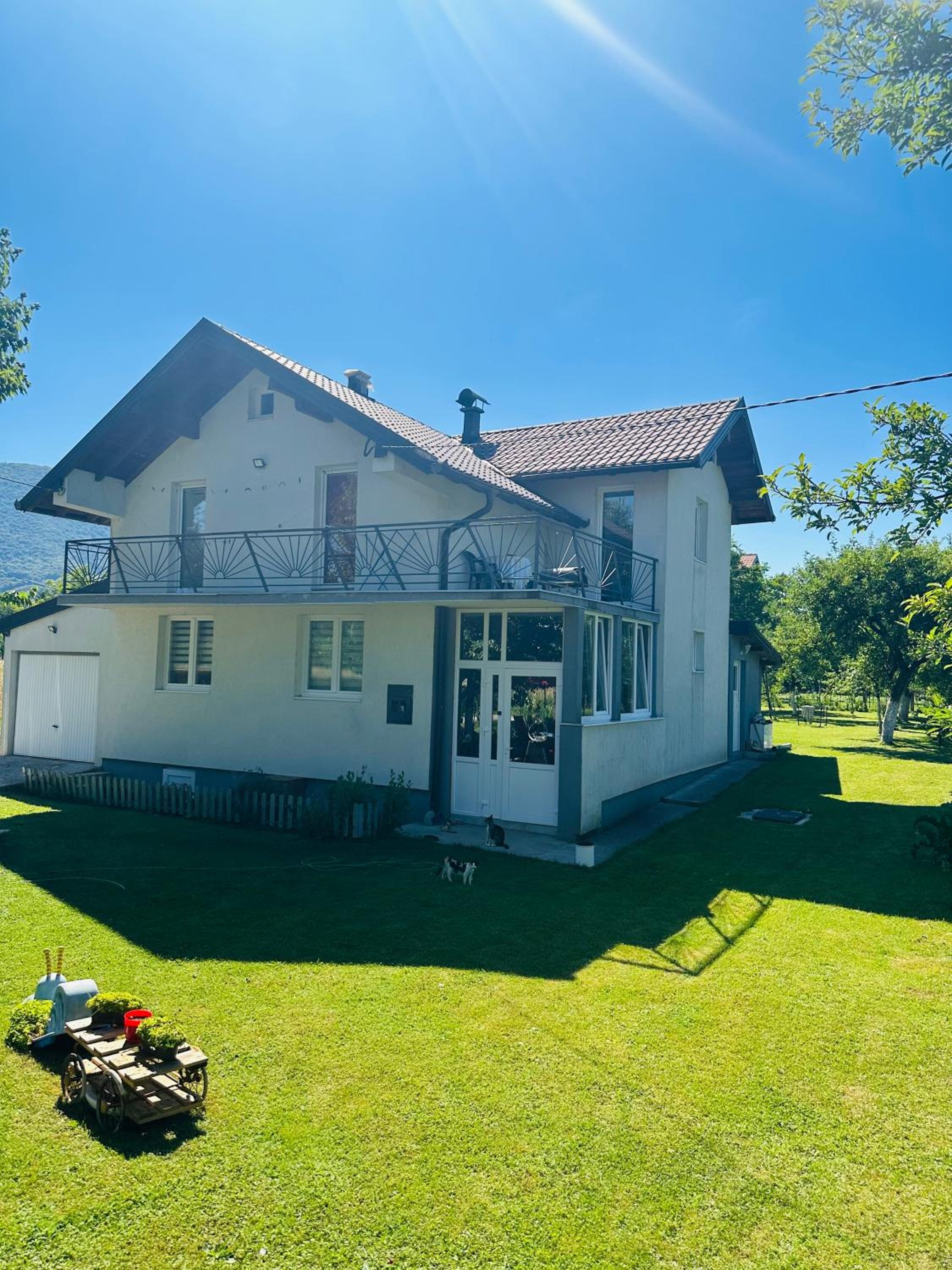 Dzeki, House Ilidza