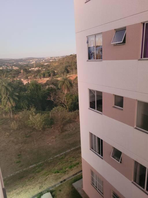 Ap mega Space, Arena GRAN HaLL, café 3 corações, 20min ct Galo, CAMPO IMPERIAL,Aquabeat, 30min Aeroporto