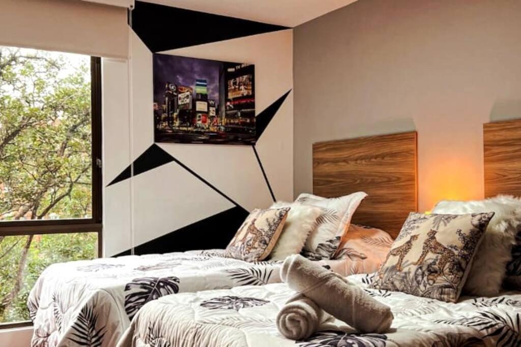 Modern 4Bedroom with private Terrace 500mb internet