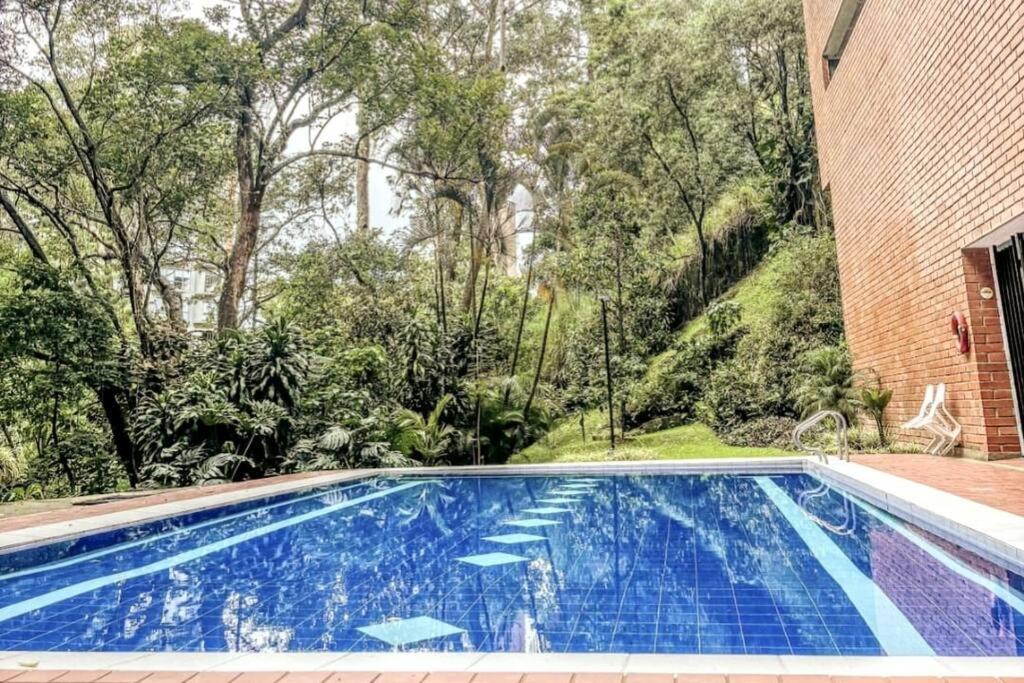 Modern 4Bedroom with private Terrace 500mb internet
