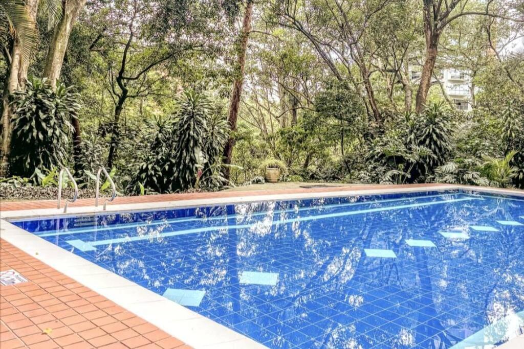 Modern 4Bedroom with private Terrace 500mb internet