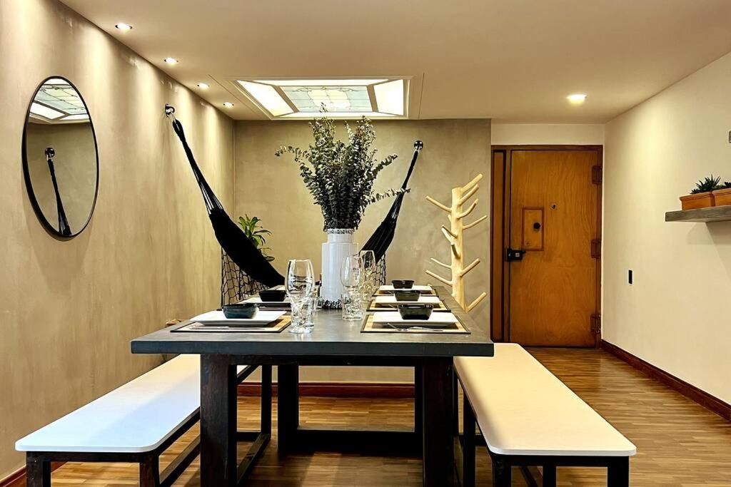 Modern 4Bedroom with private Terrace 500mb internet