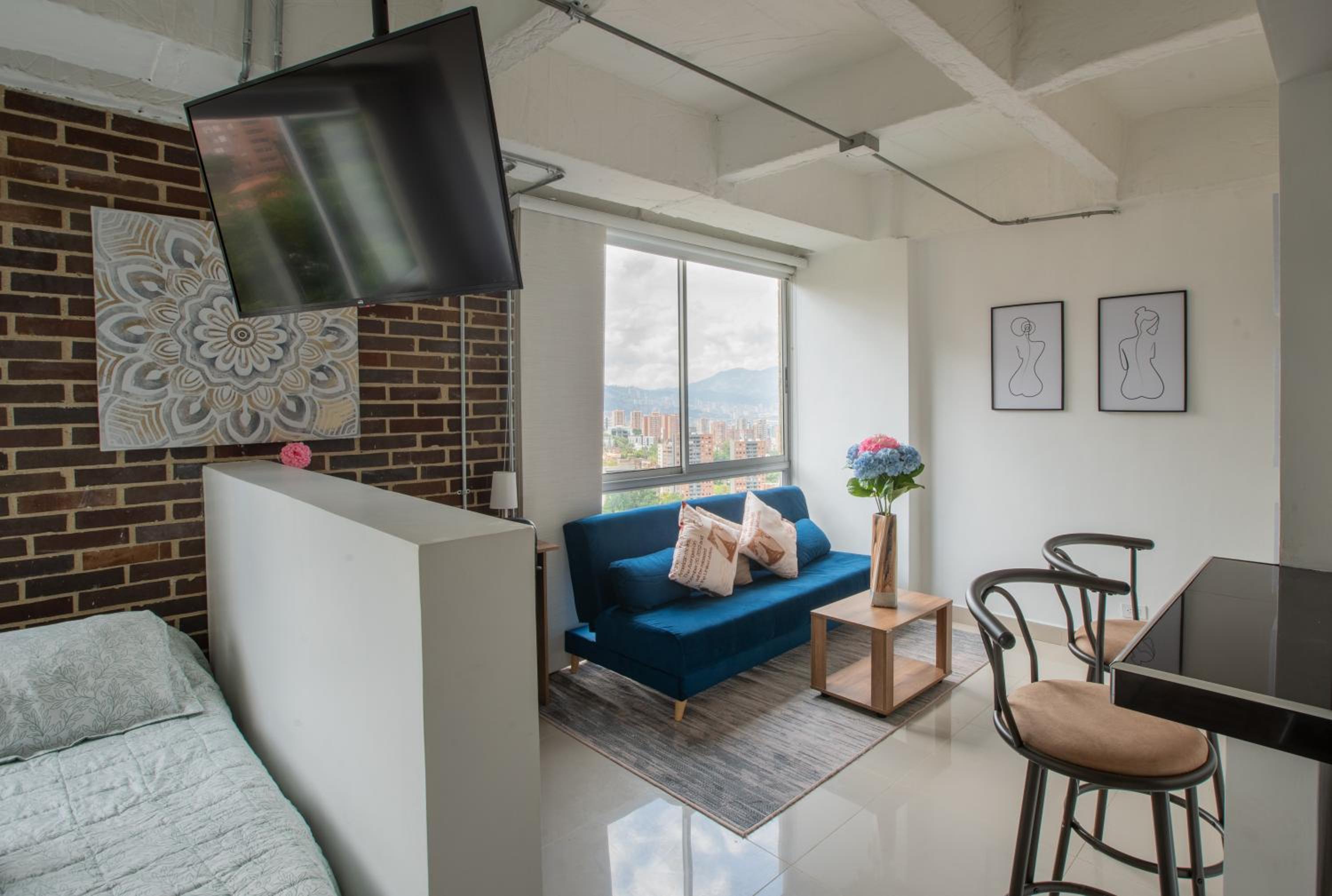 Stylish Suite in El Poblado, Near Provenza!