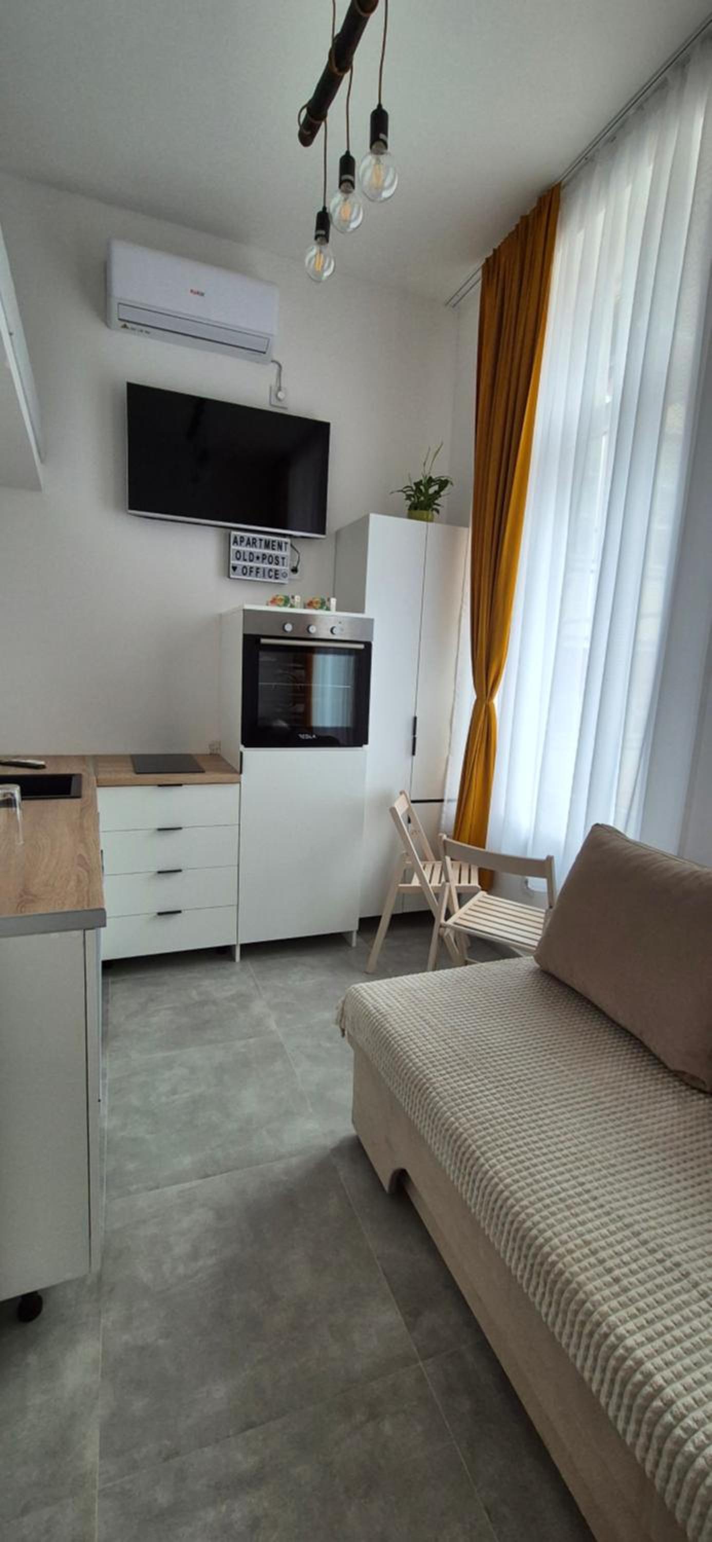 Studio apartment Postcard with free parking