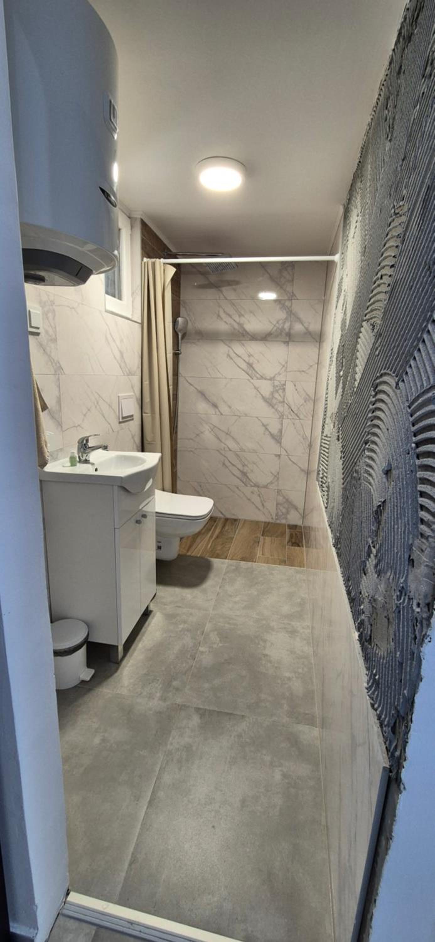 Studio apartment Postcard with free parking