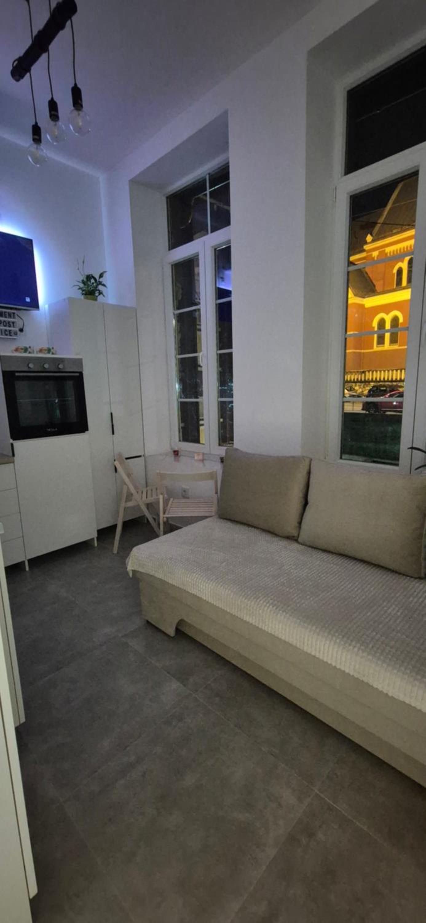 Studio apartment Postcard with free parking