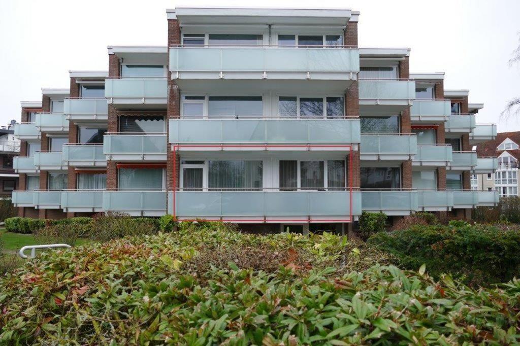 ABS-012-Bergstrasse en Scharbeutz