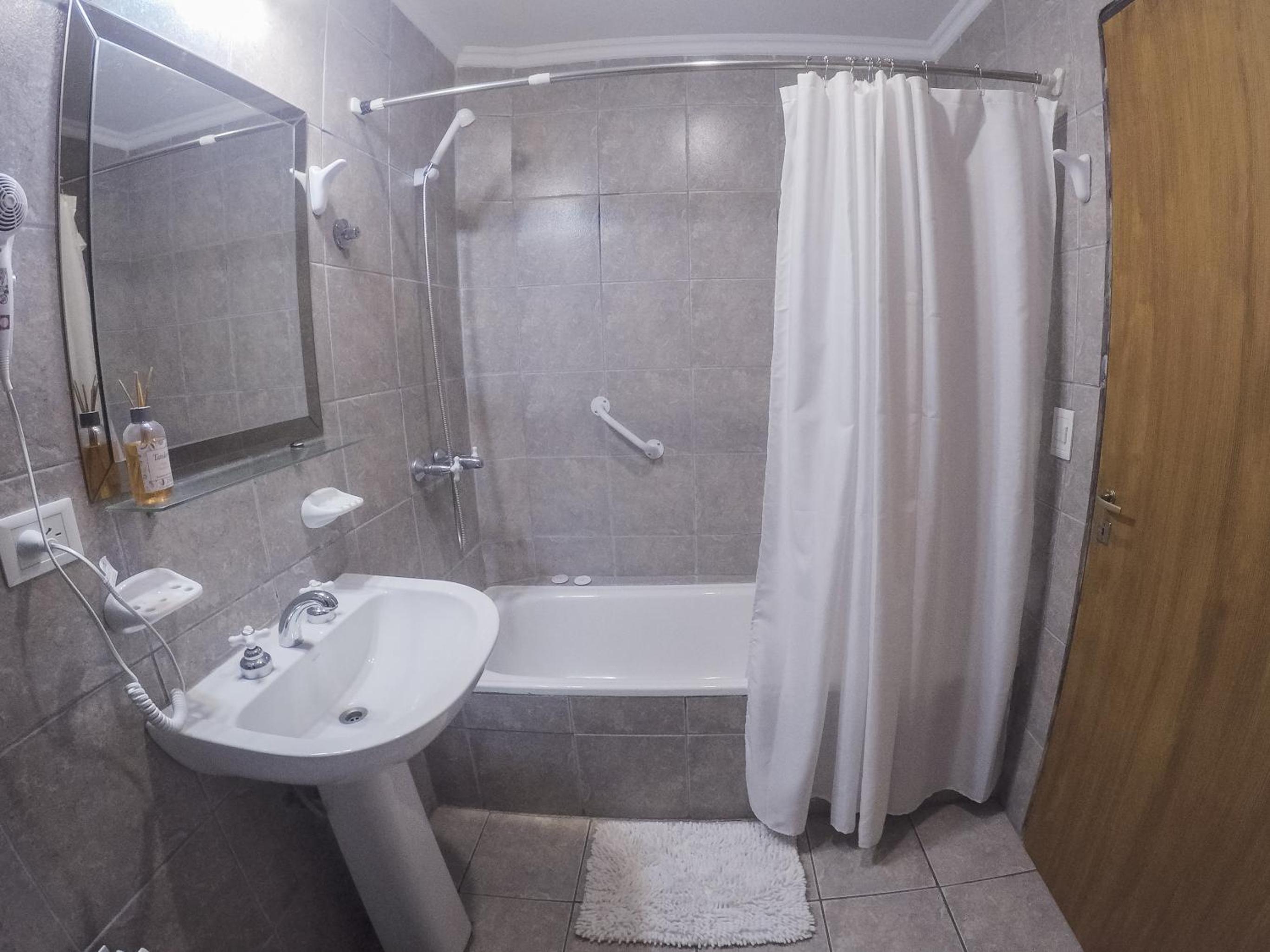 Departamento de Montaña CIPRES, centro 2 hab y 2 baños