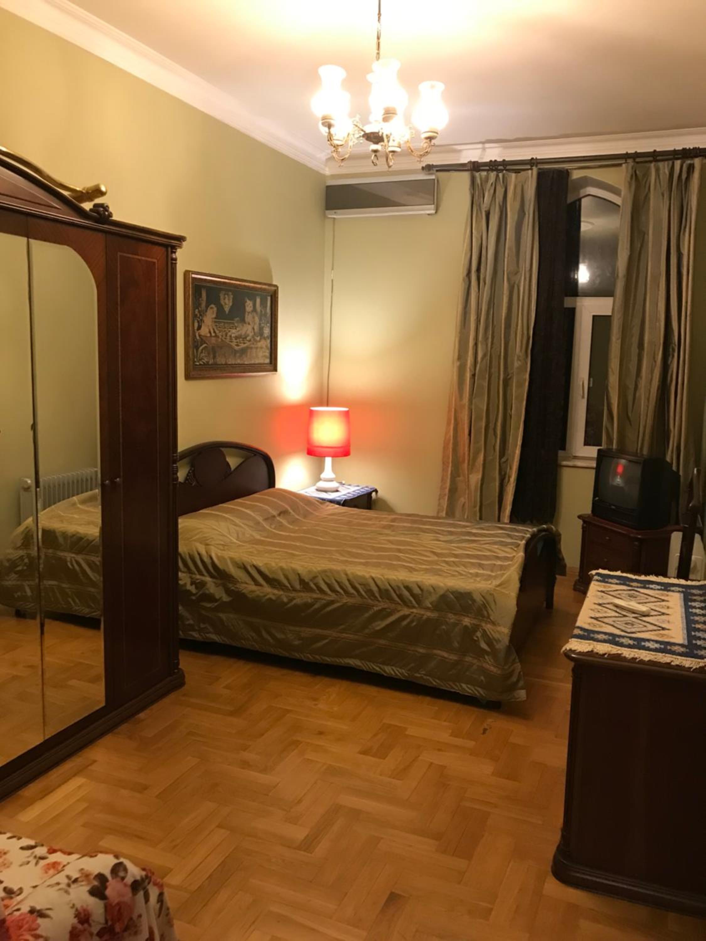 Baku Nizami street LANDMARK