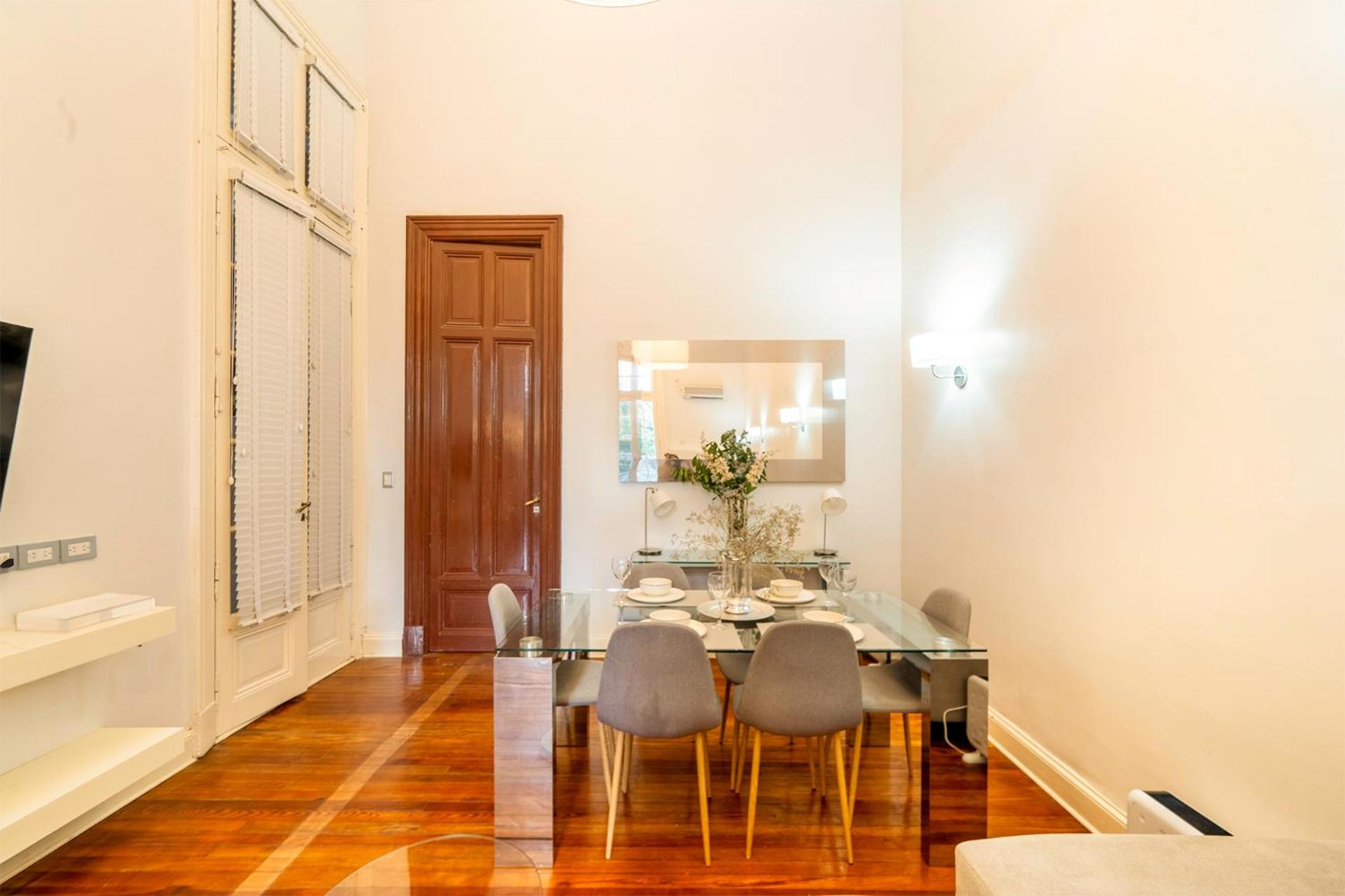 Plaza de Mayo - Diplomat's 3 bedroom ensuite haven