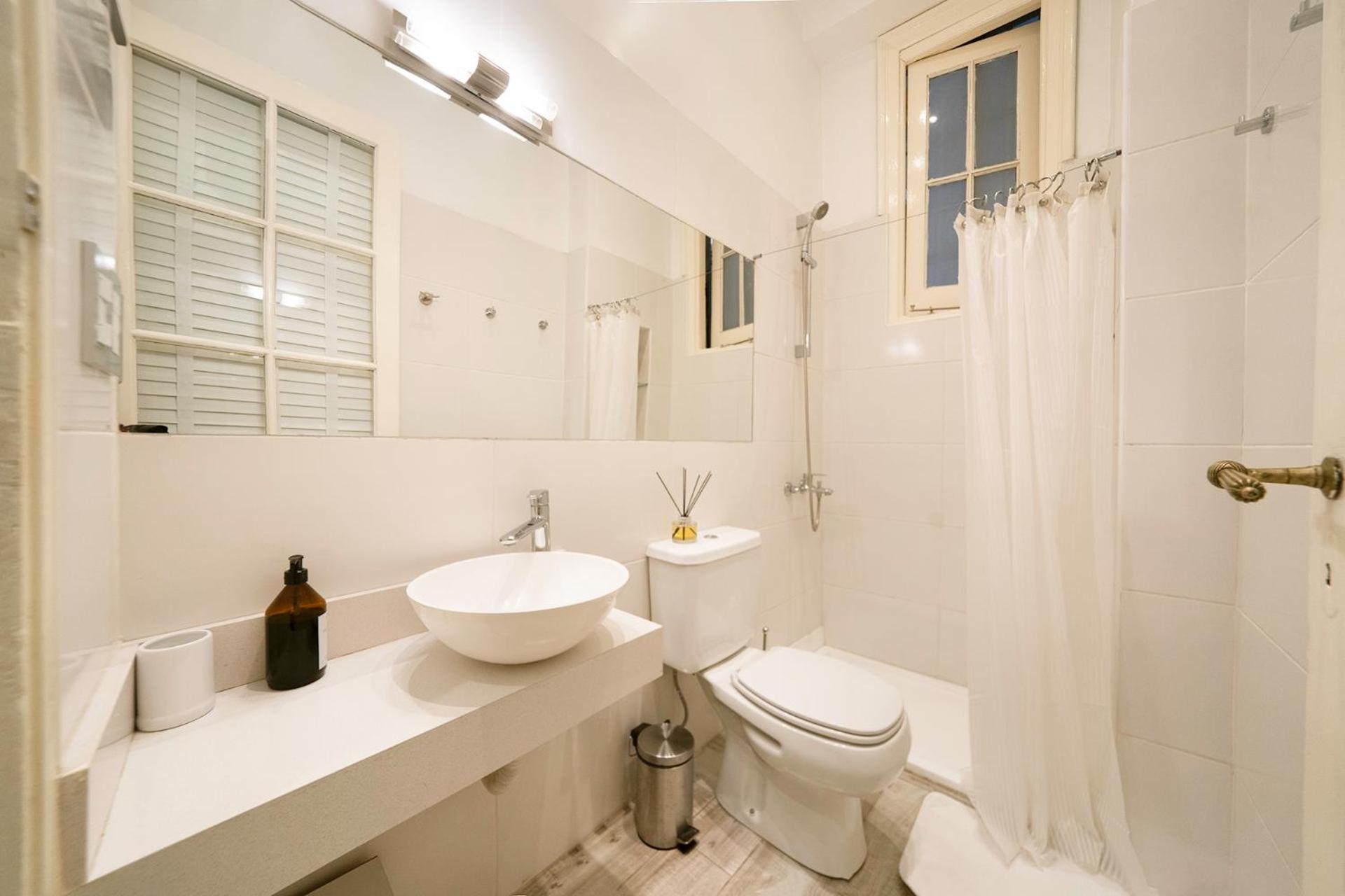 Plaza de Mayo - Diplomat's 3 bedroom ensuite haven
