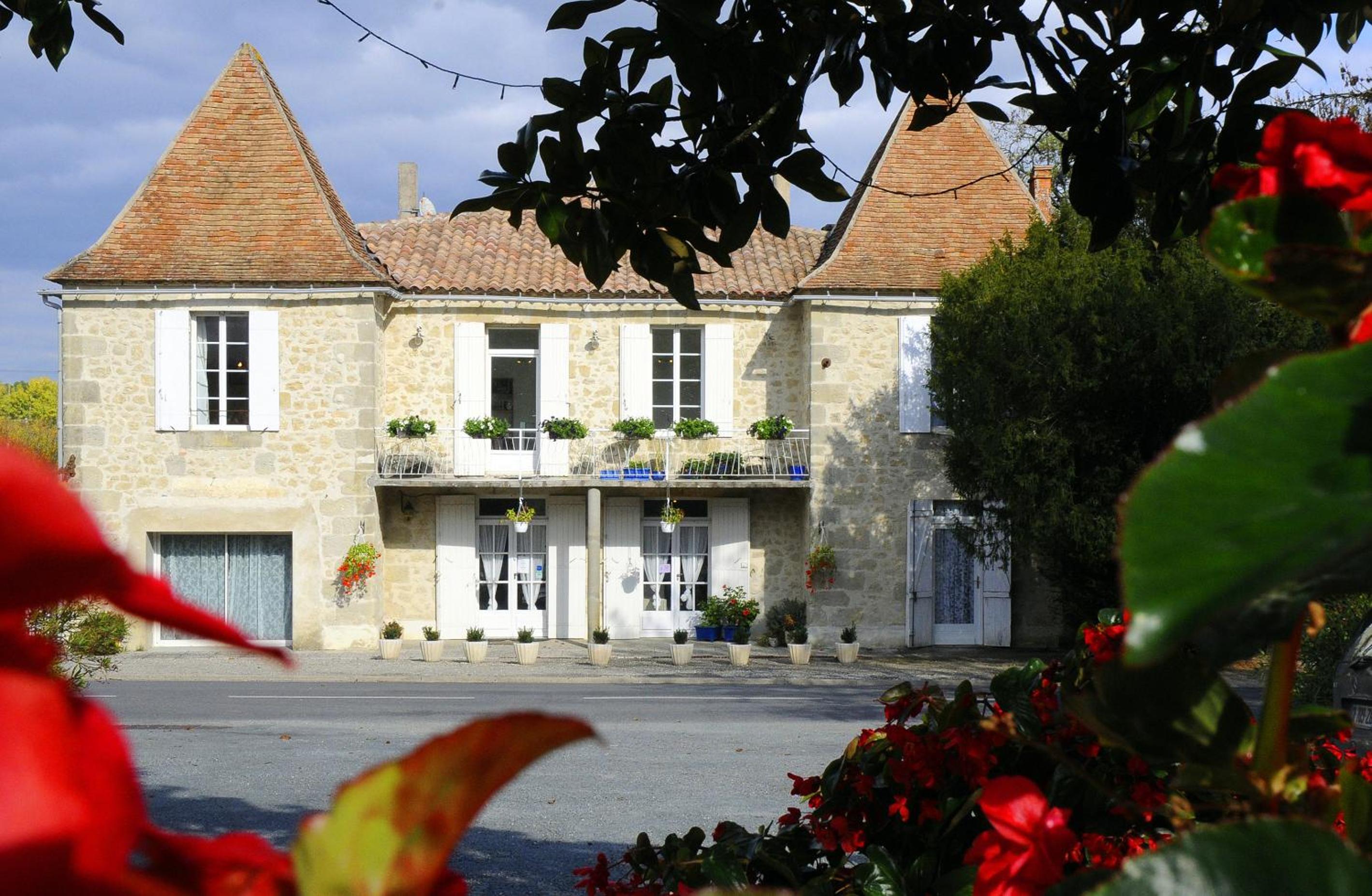 Chez Madeleine view 3