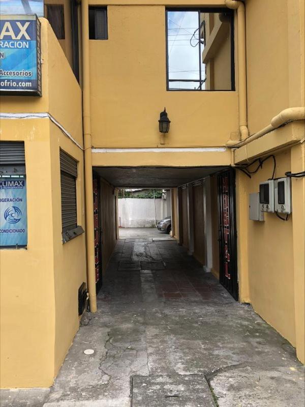 Hostal Quito Nayla