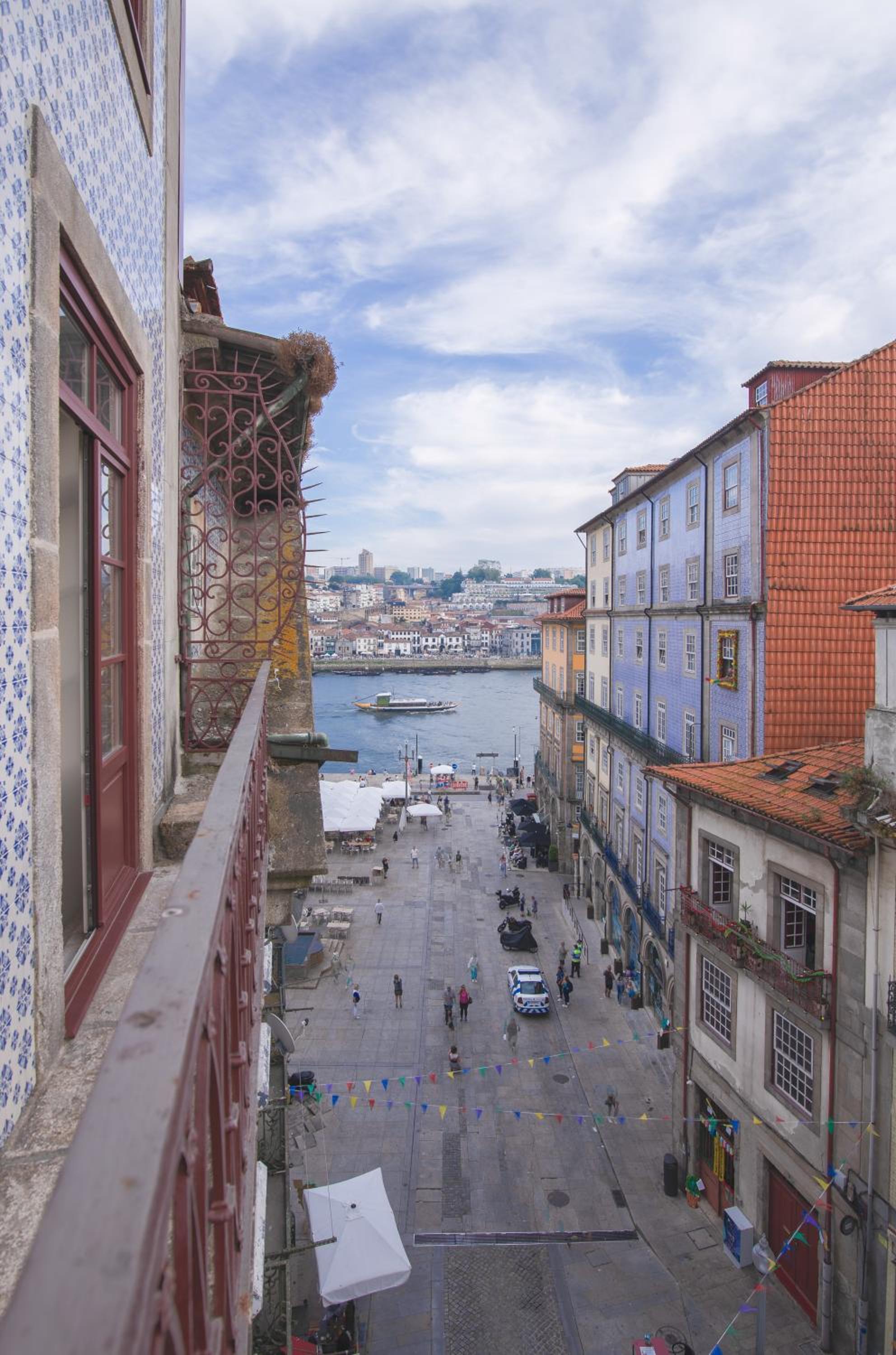 VC Heritage Ribeira Porto view 3