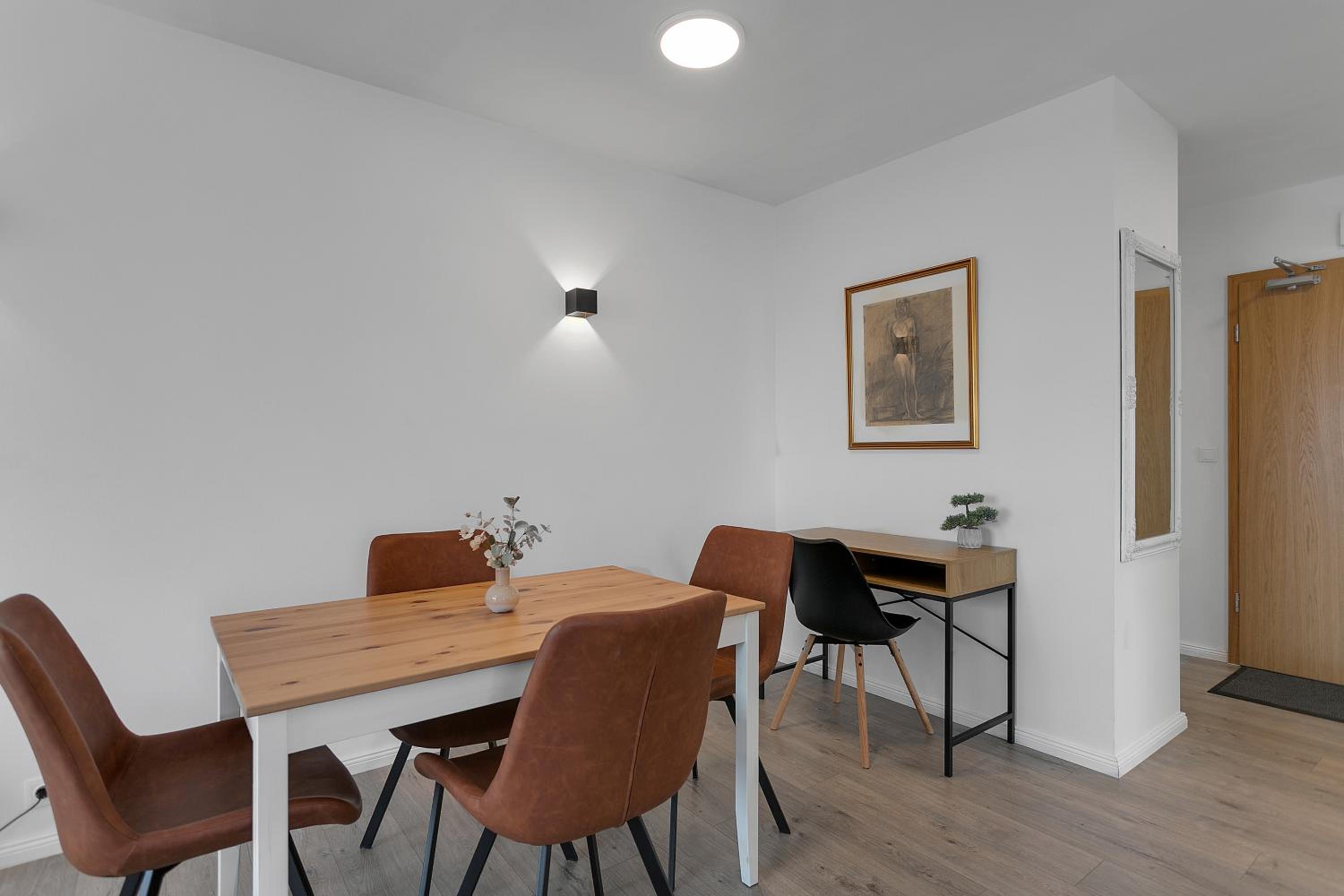 Lovely 1 Bedroom Apartment - Perfect Panorama View view 3