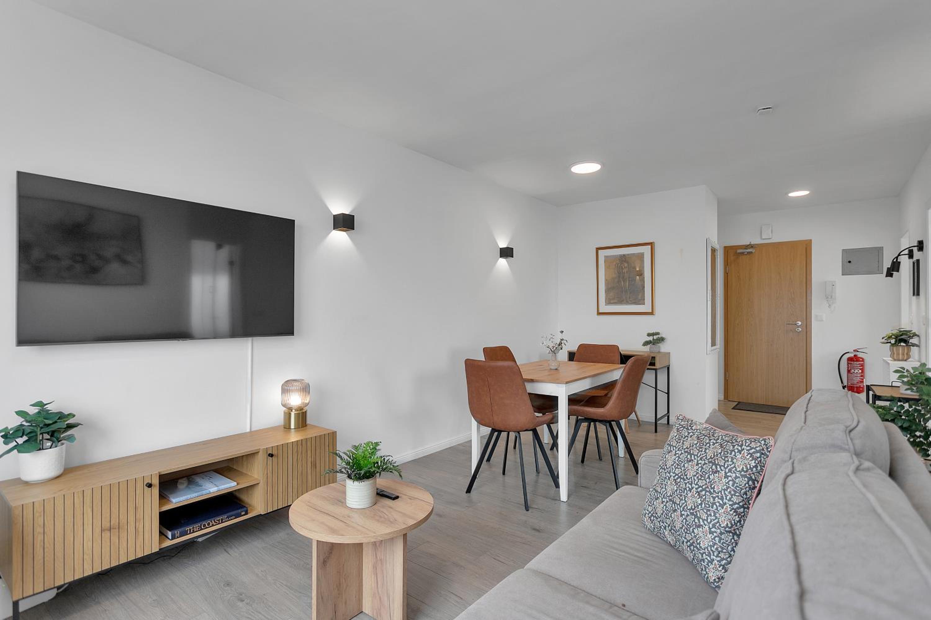 Lovely 1 Bedroom Apartment - Perfect Panorama View view 5