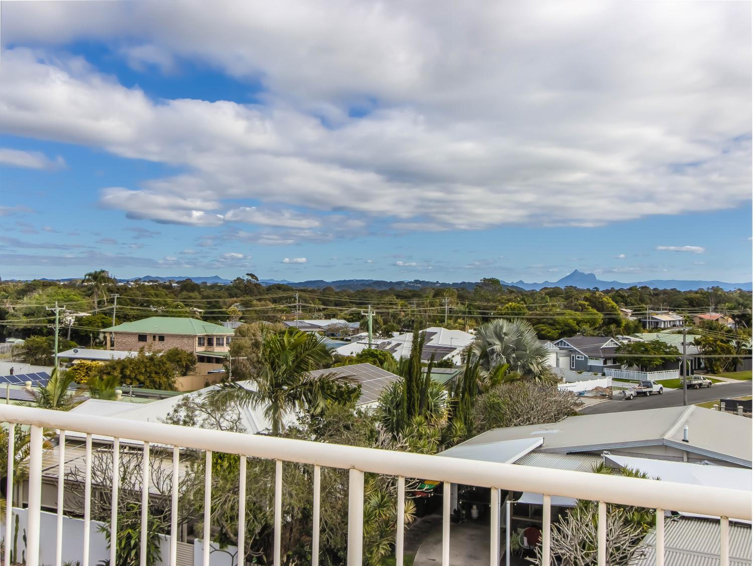 Mountain Views on Marine Parade