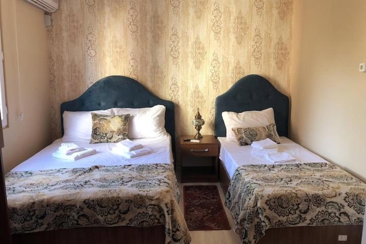 Estampolis Hotel