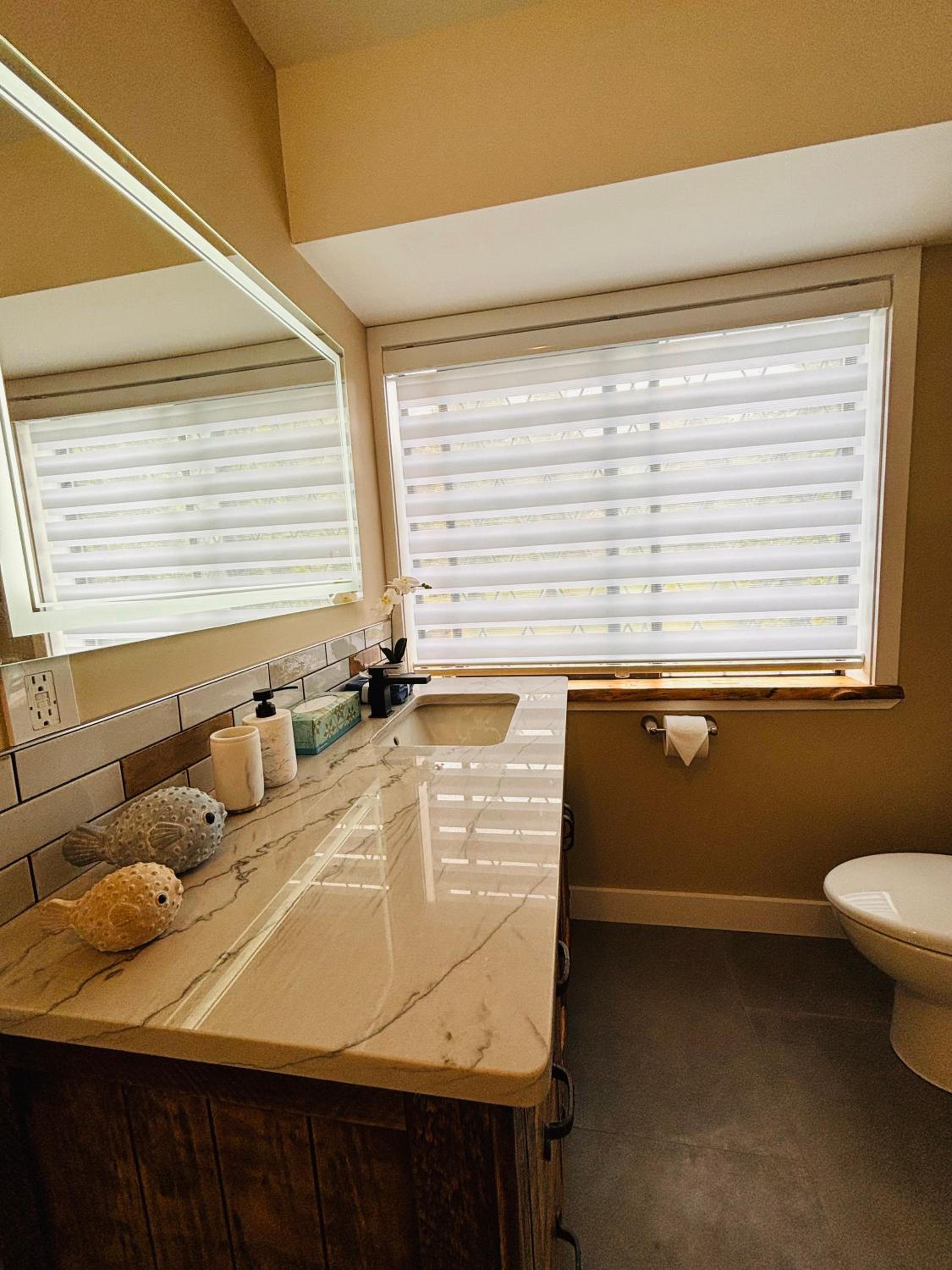 Oceanside Manor - Fancy Room - Golf course & Beach View