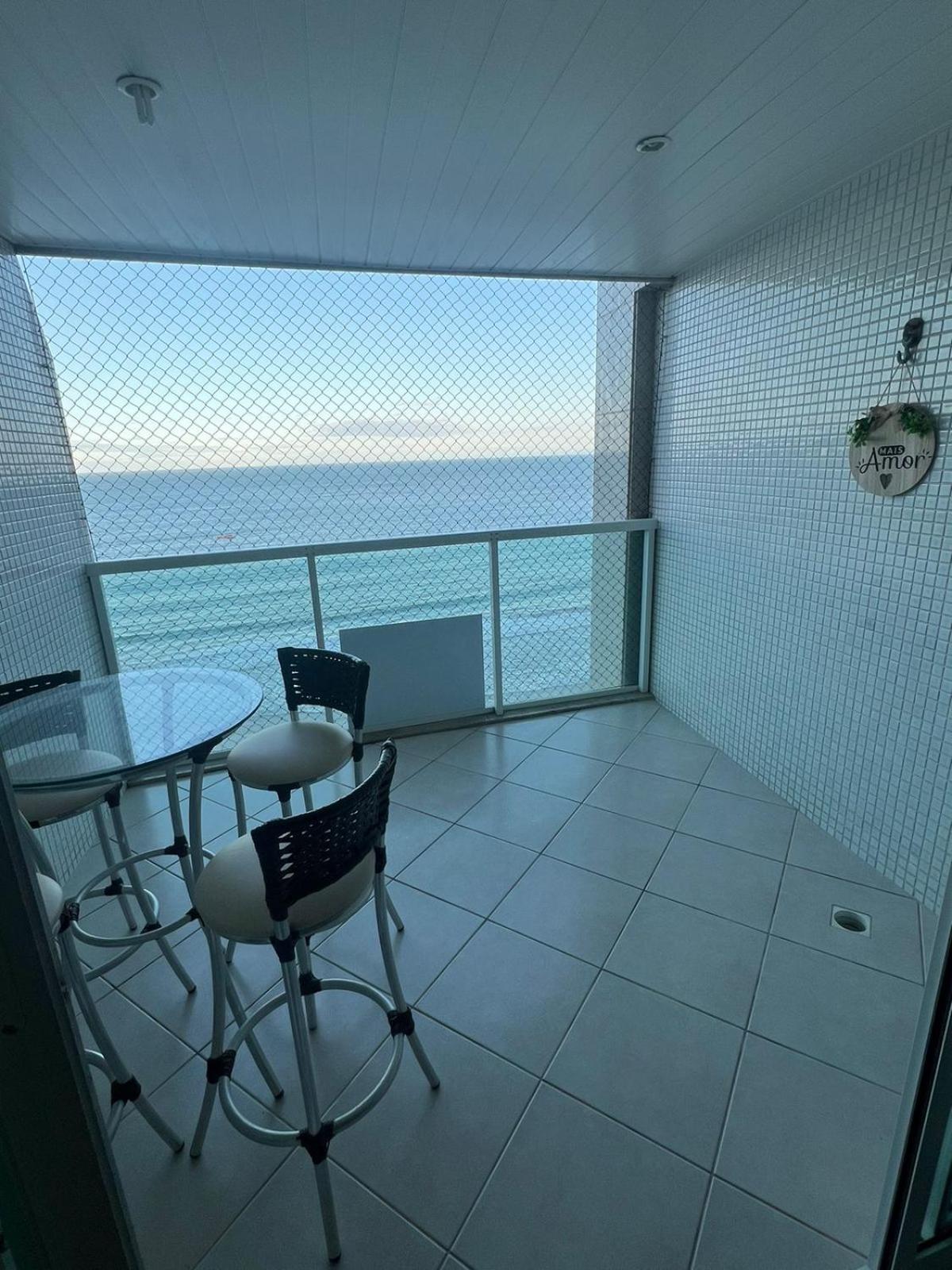 Apartamento de frente para o mar- Praia do Morro- Guarapari