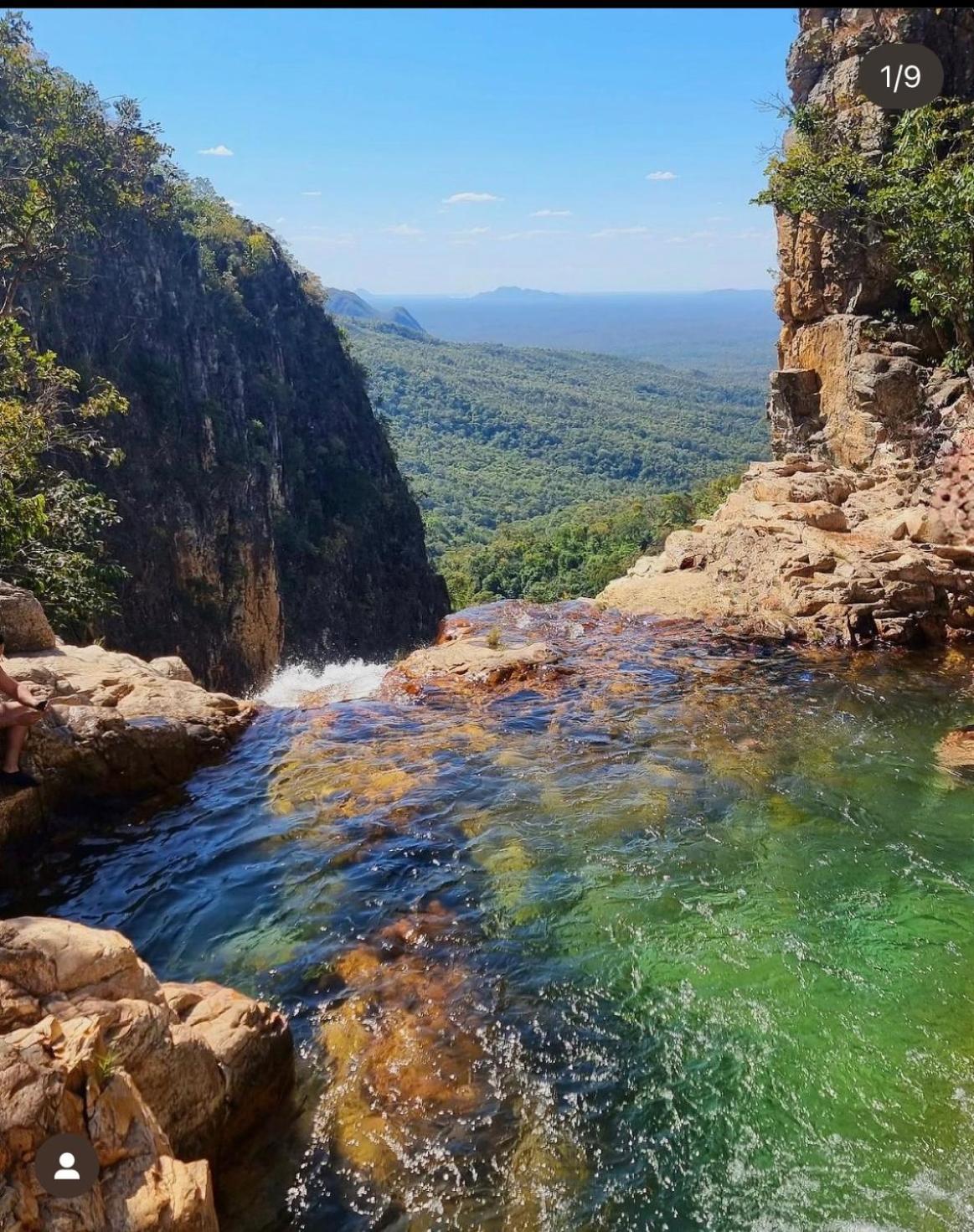 Chalé Pequi Conforto e Natureza chale com ar condicionado e maquina de lavar