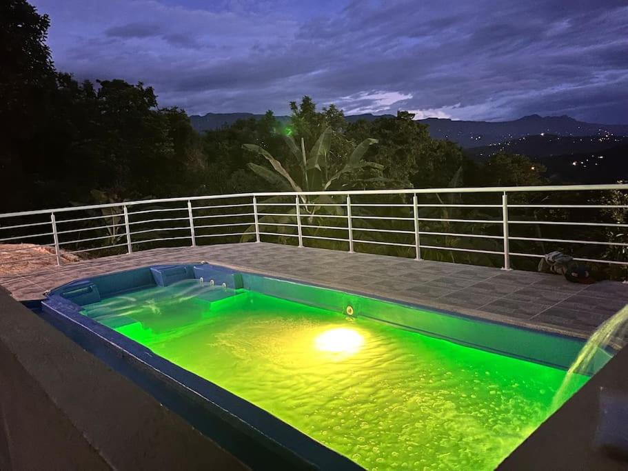 Casa Campestre en Anapoima