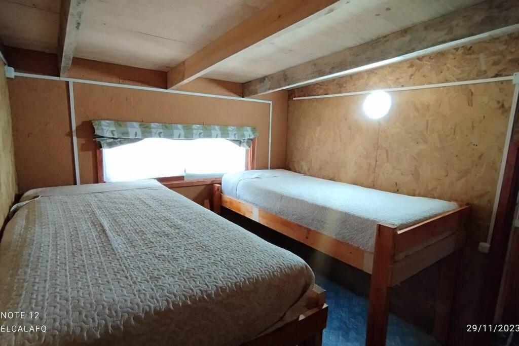 Cabaña Choroy dentro del pueblo, cercano a playas