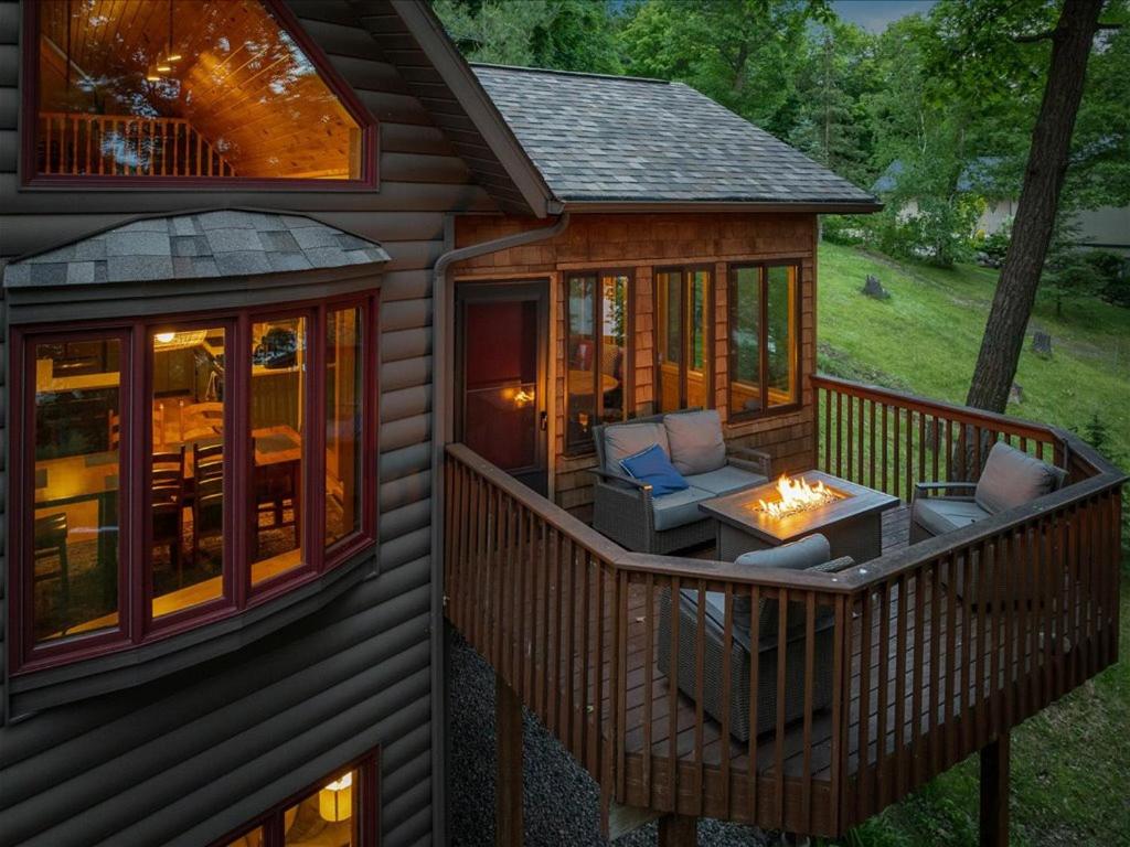 The Loonstar Lodge On Rabbit Lake view 3