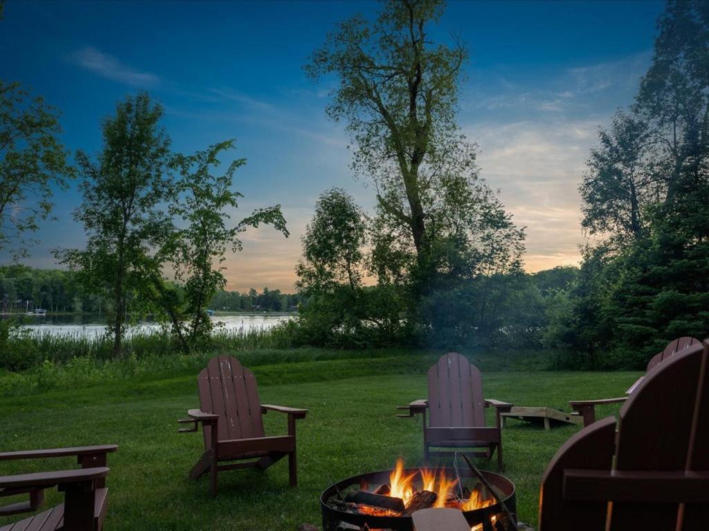 The Loonstar Lodge On Rabbit Lake view 5