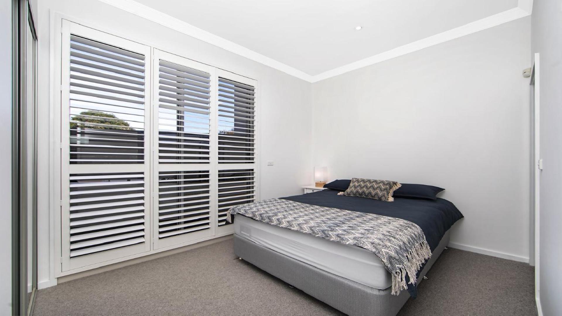 Ettalong Beach - Poolside Luxury