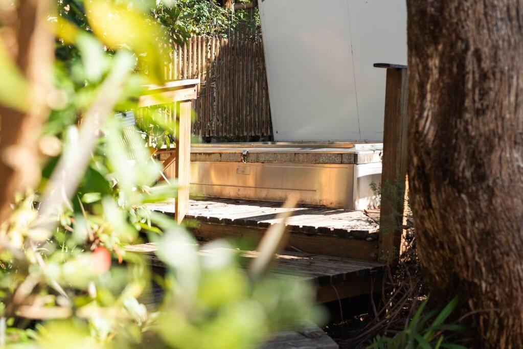 Luxury Studio with Hot Tub in Leura