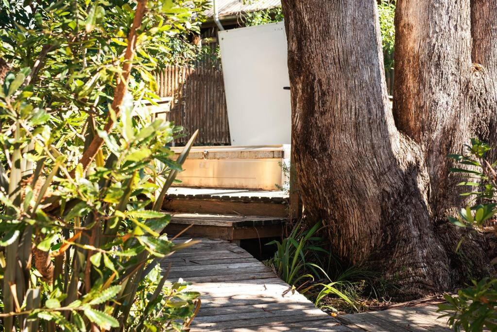 Luxury Studio with Hot Tub in Leura