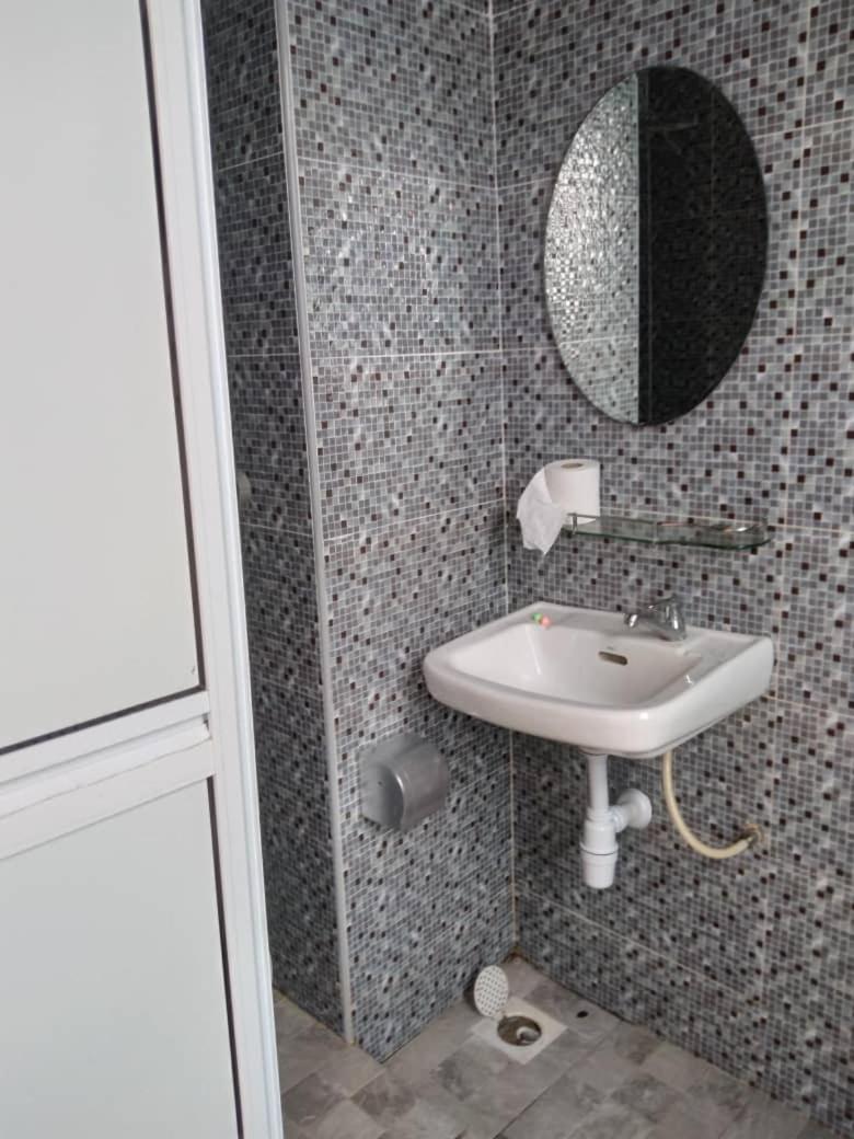 Aeon home stay - Tebrau City residency block F