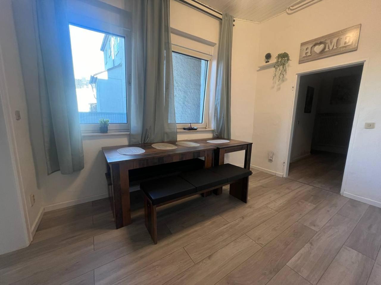 Koblenz Corner Rooms