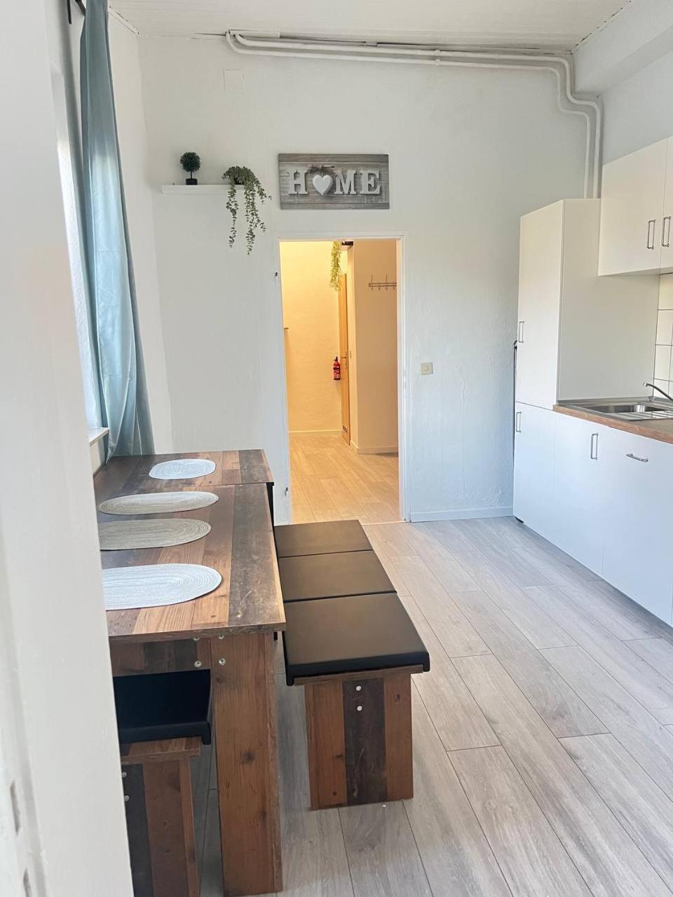 Koblenz Corner Rooms