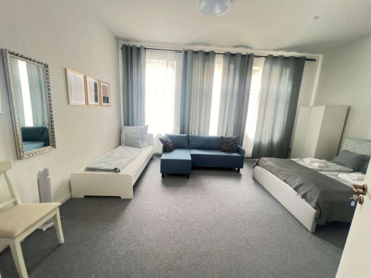 Koblenz Corner Rooms