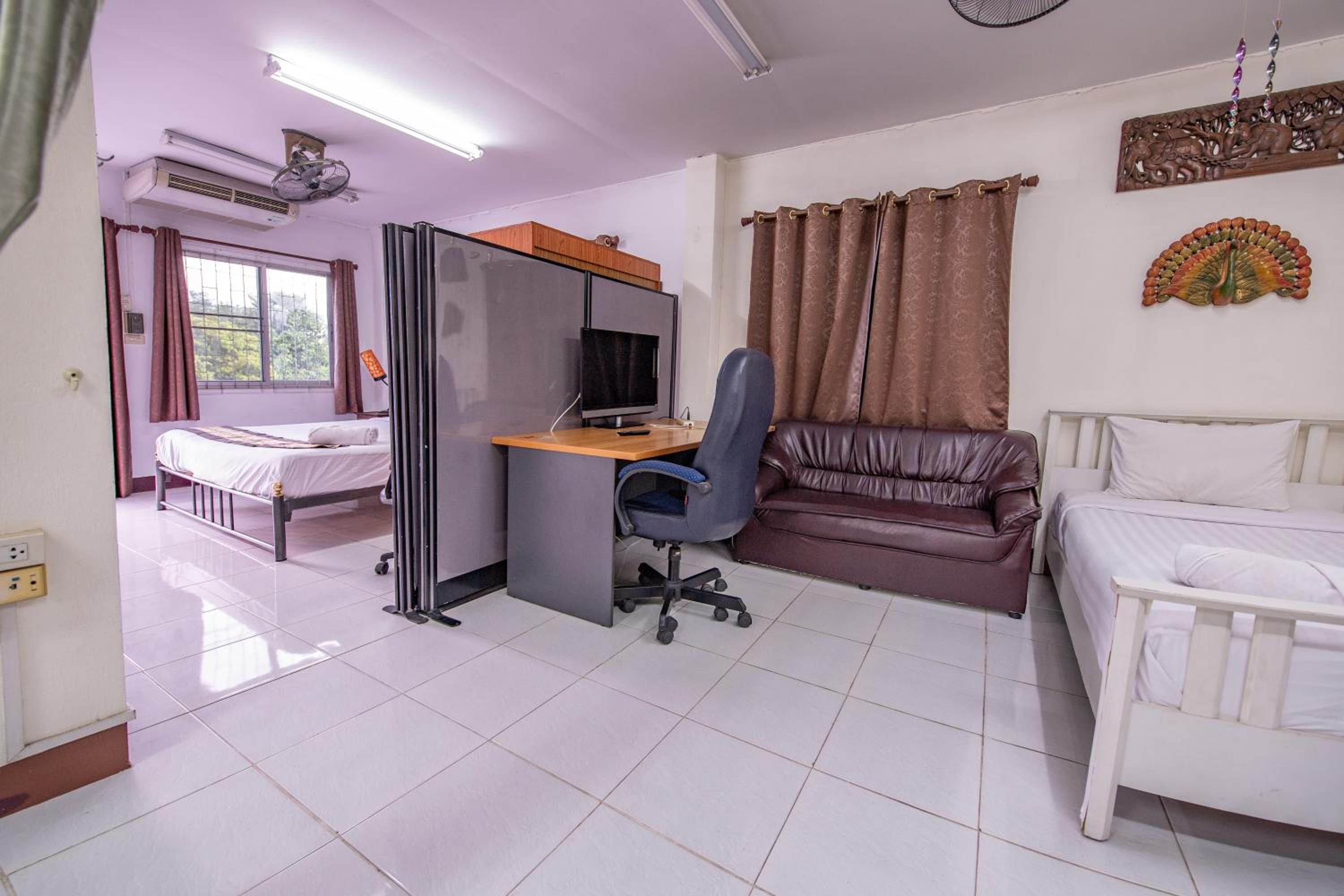 Saithong House