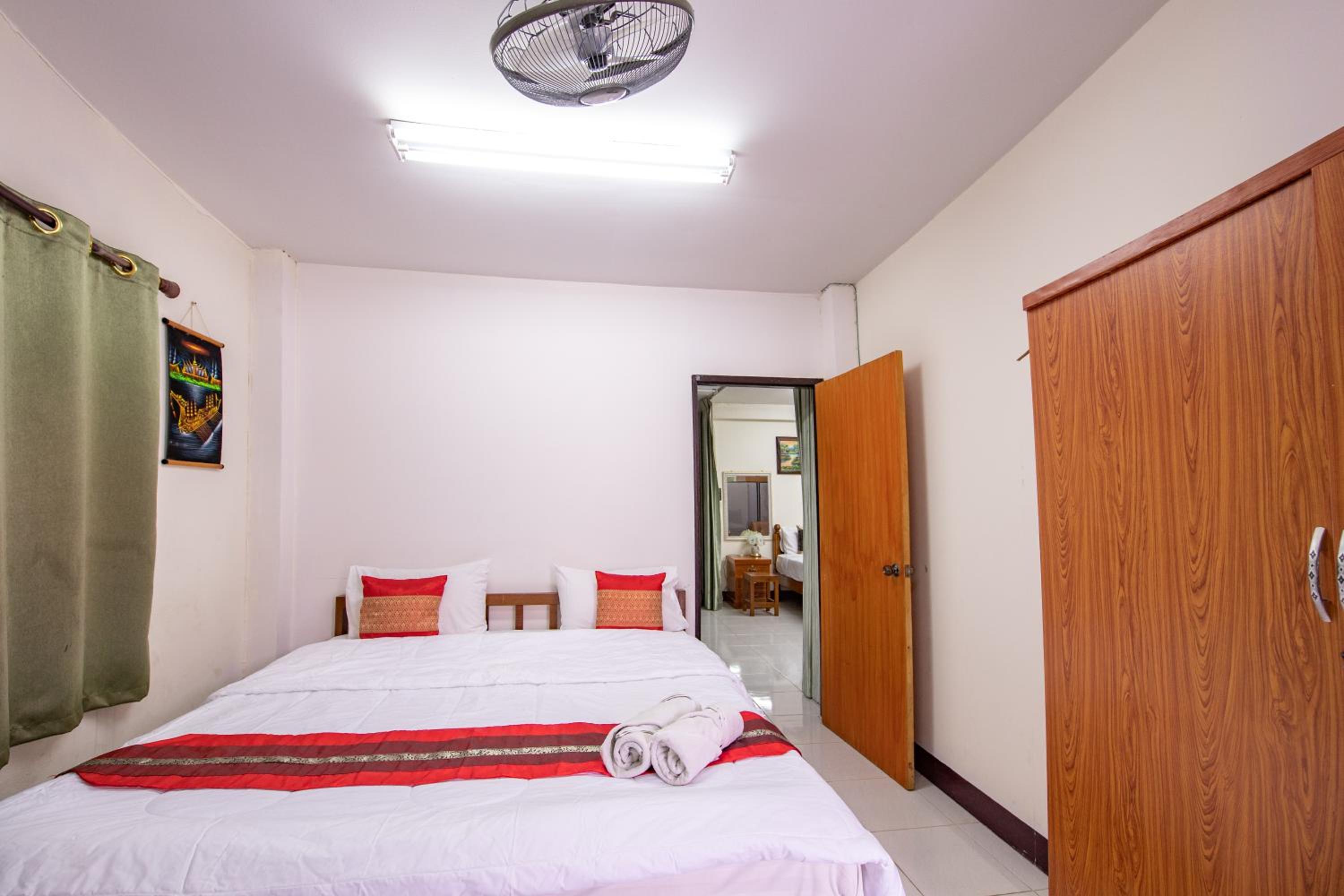 Saithong House