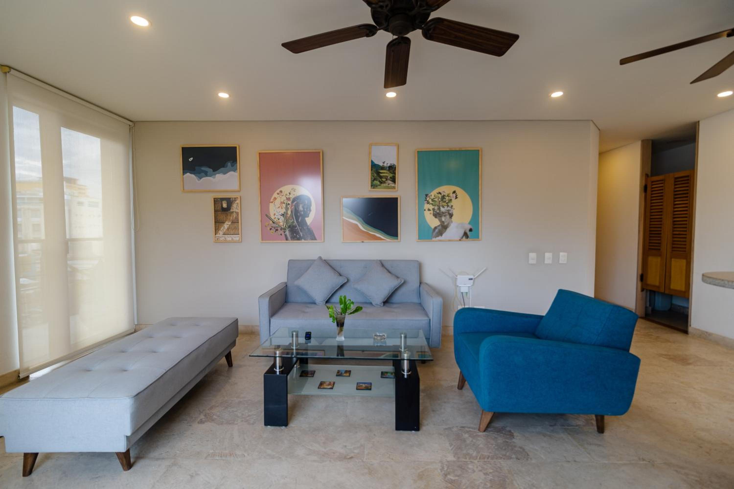 The cozy coral