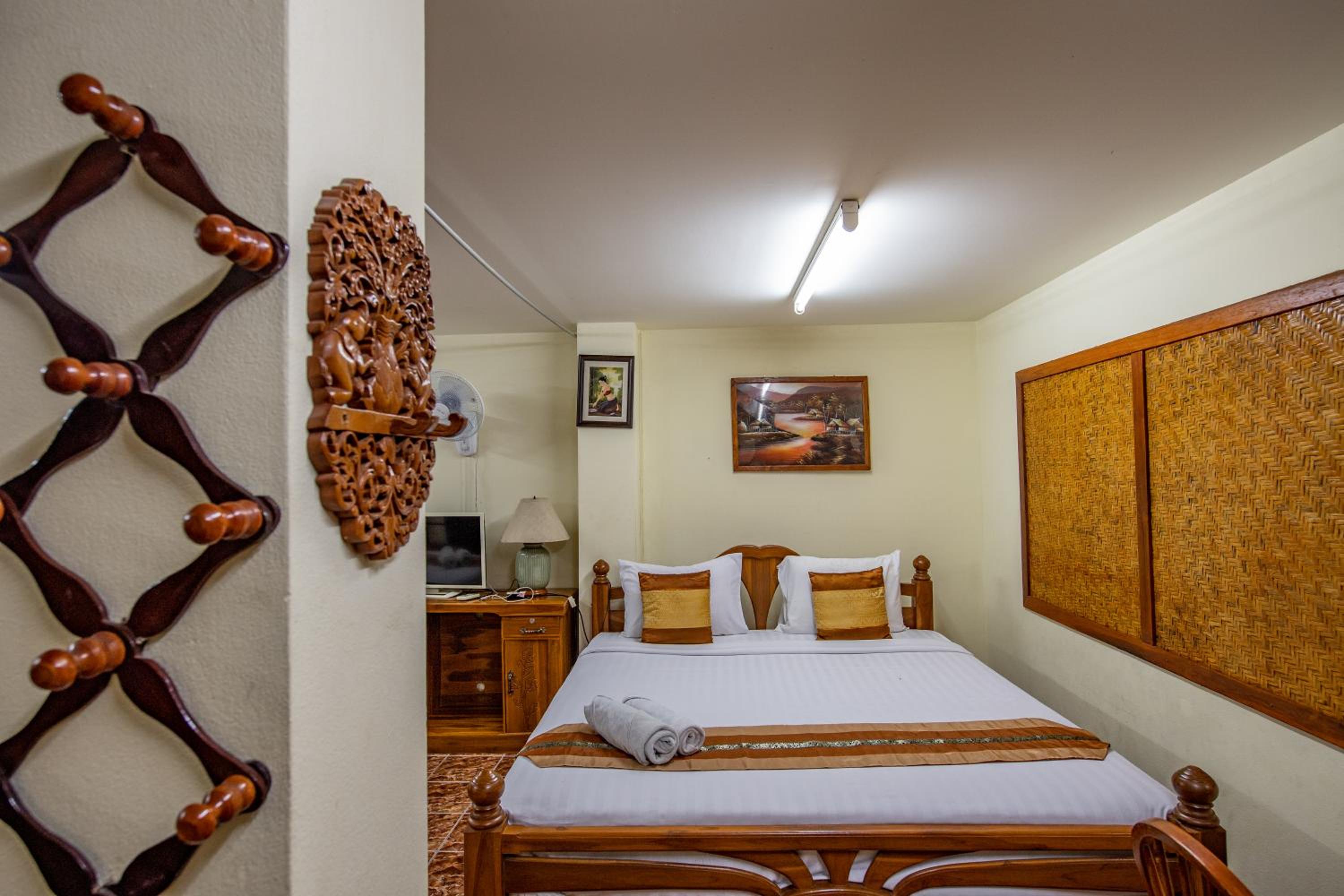 Saithong House
