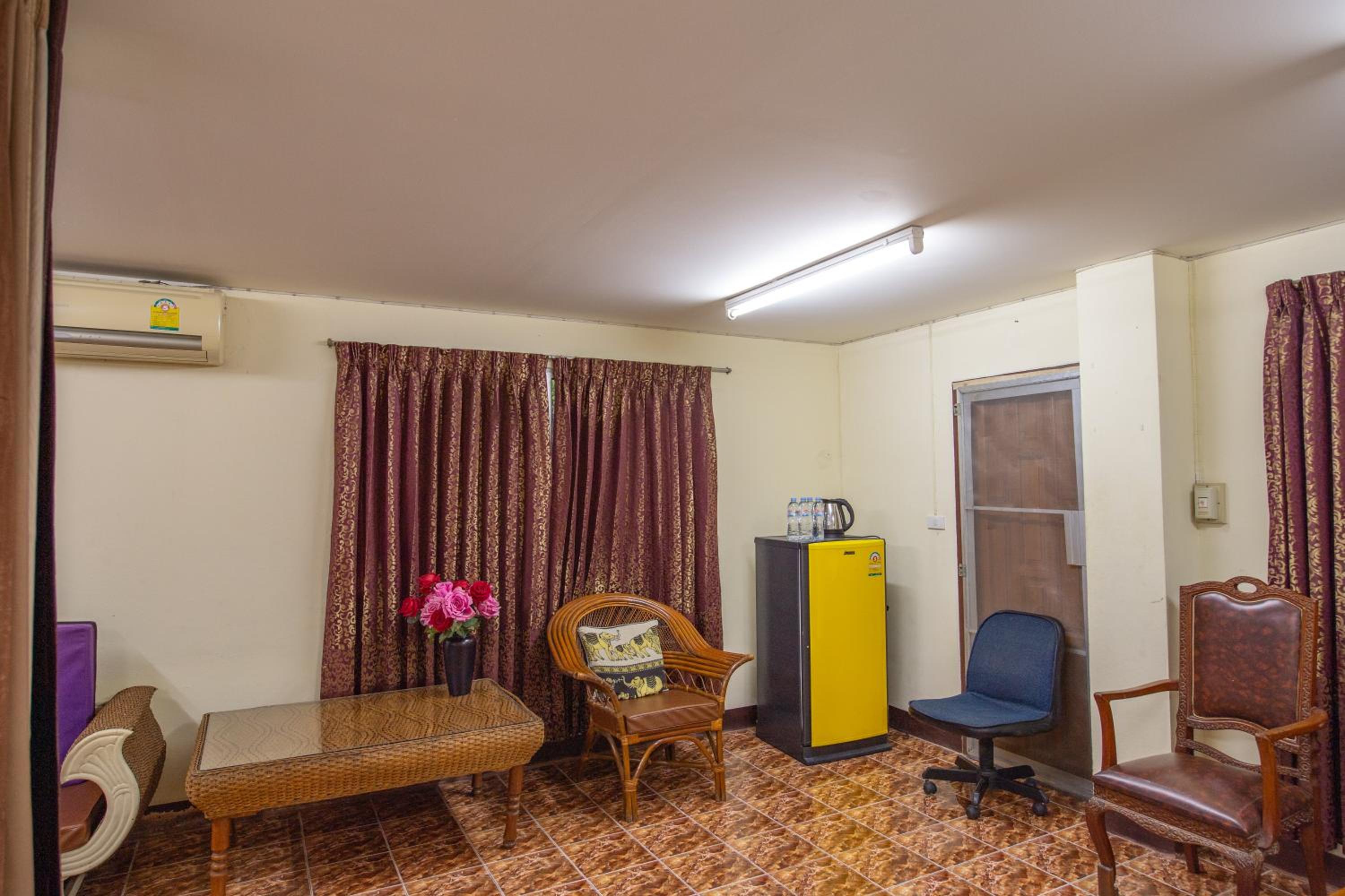 Saithong House