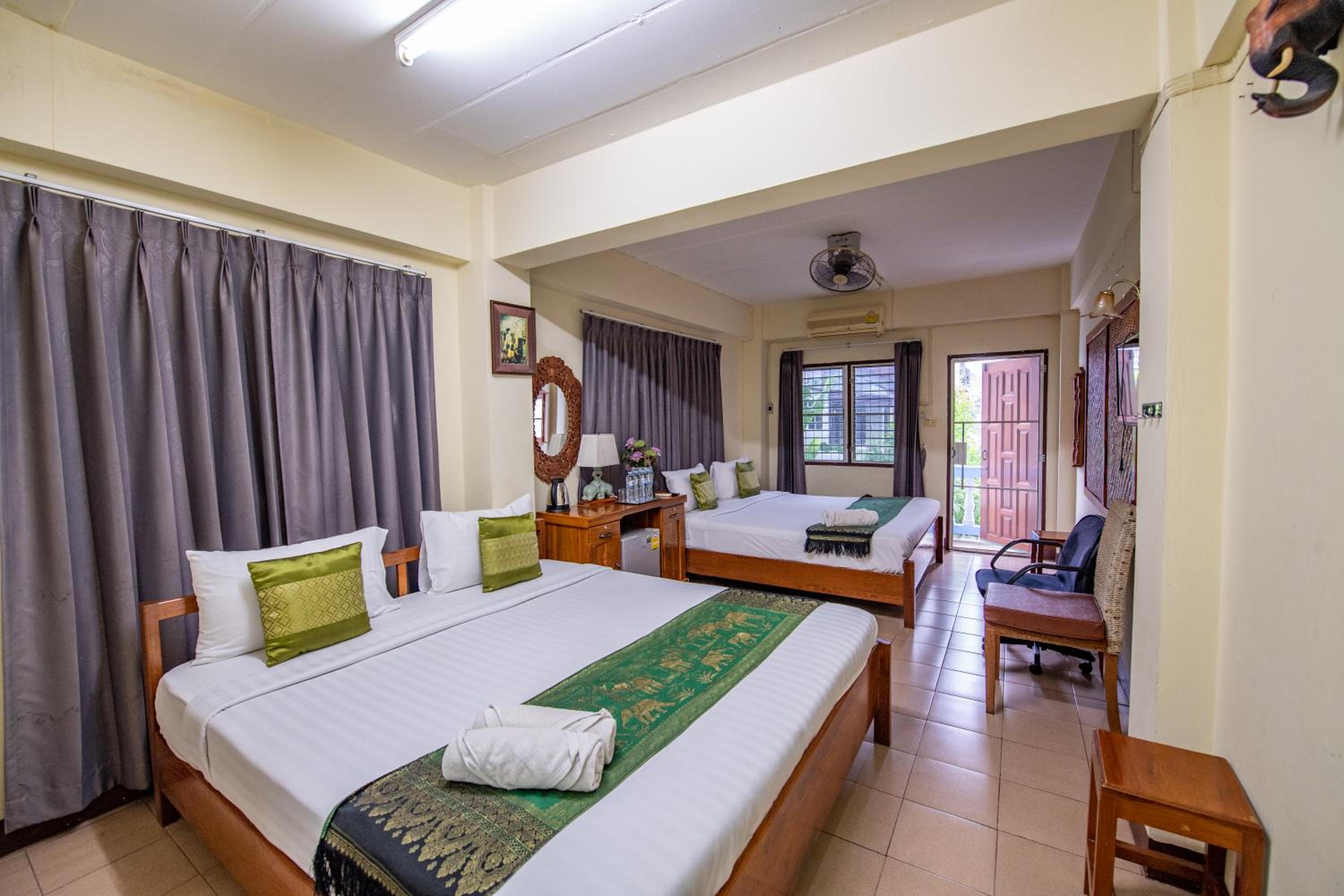 Saithong House
