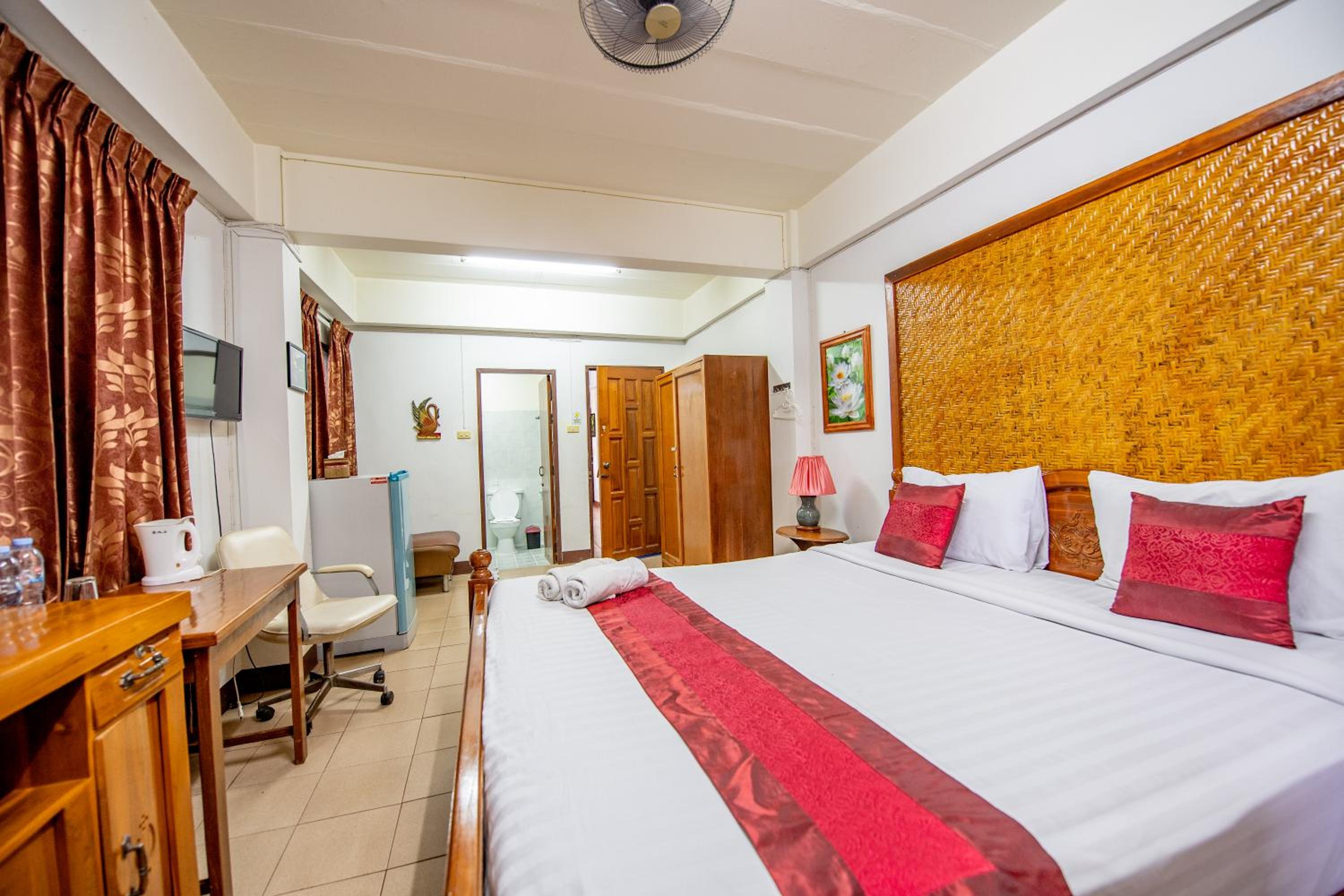Saithong House