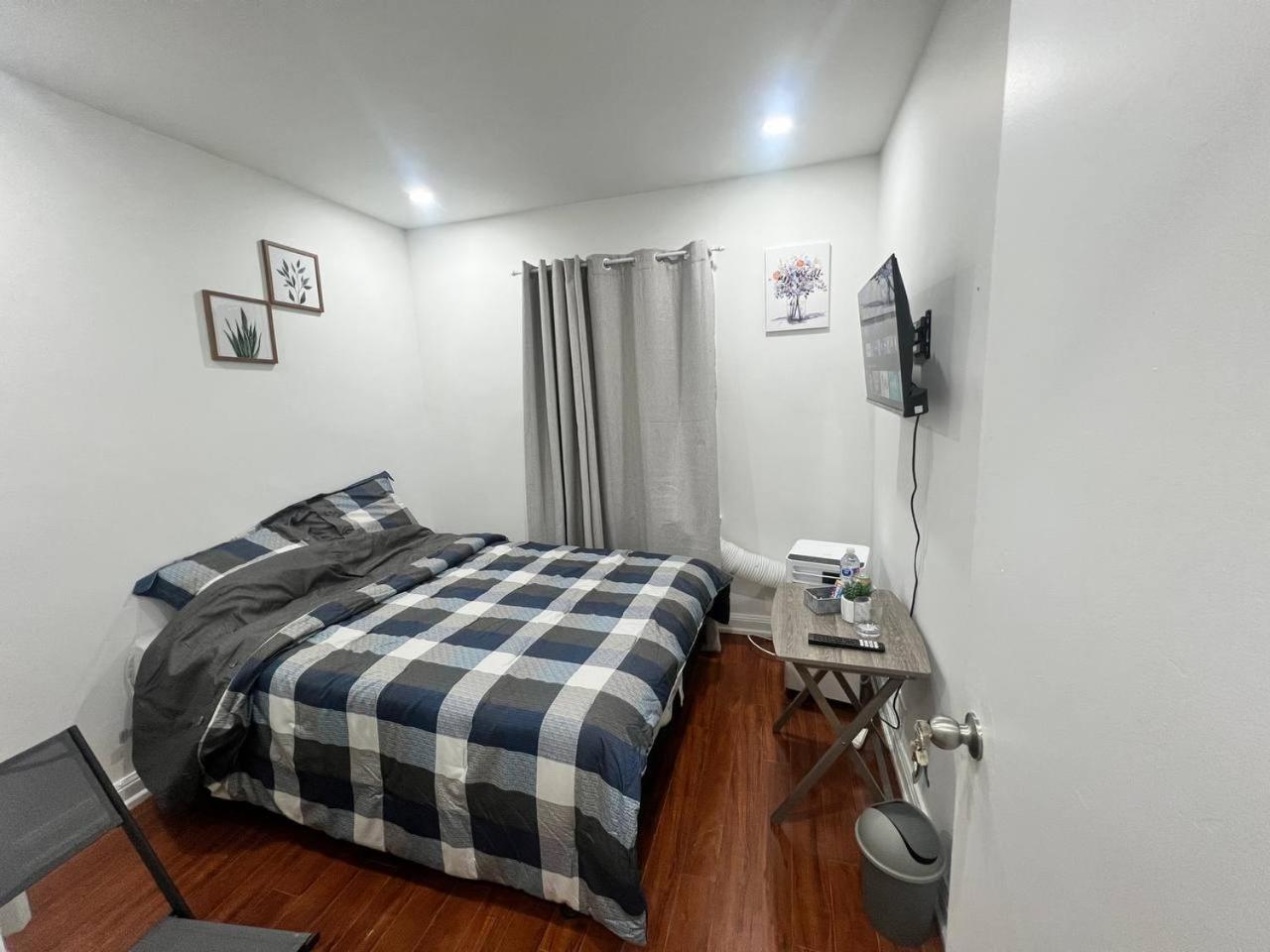 #1 Convvy-nient Residence!