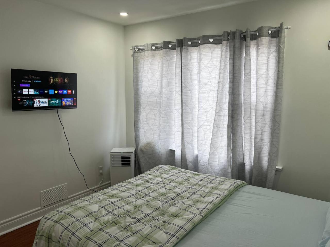 #1 Convvy-nient Residence!