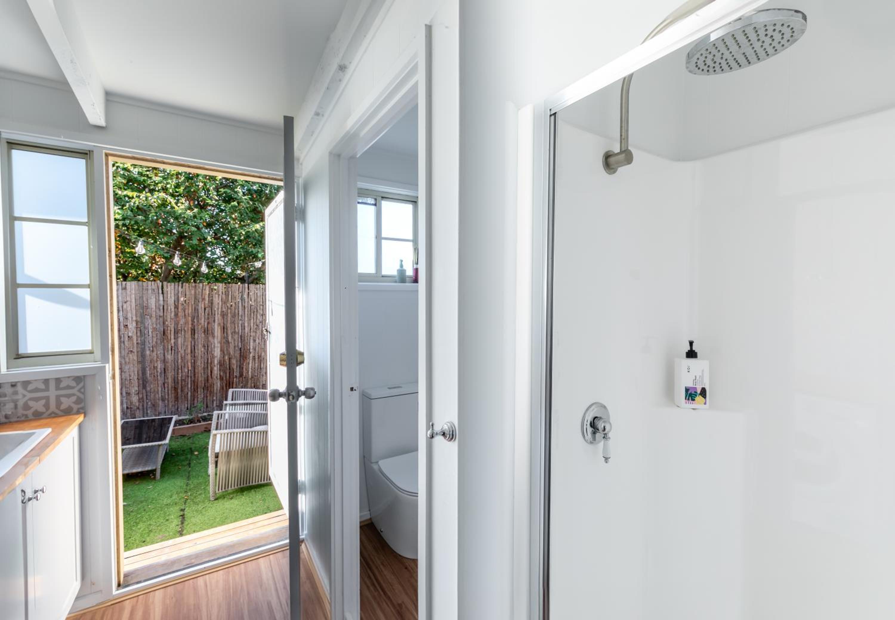 The Cottage- Pet friendly, Golf, Ocean and River!