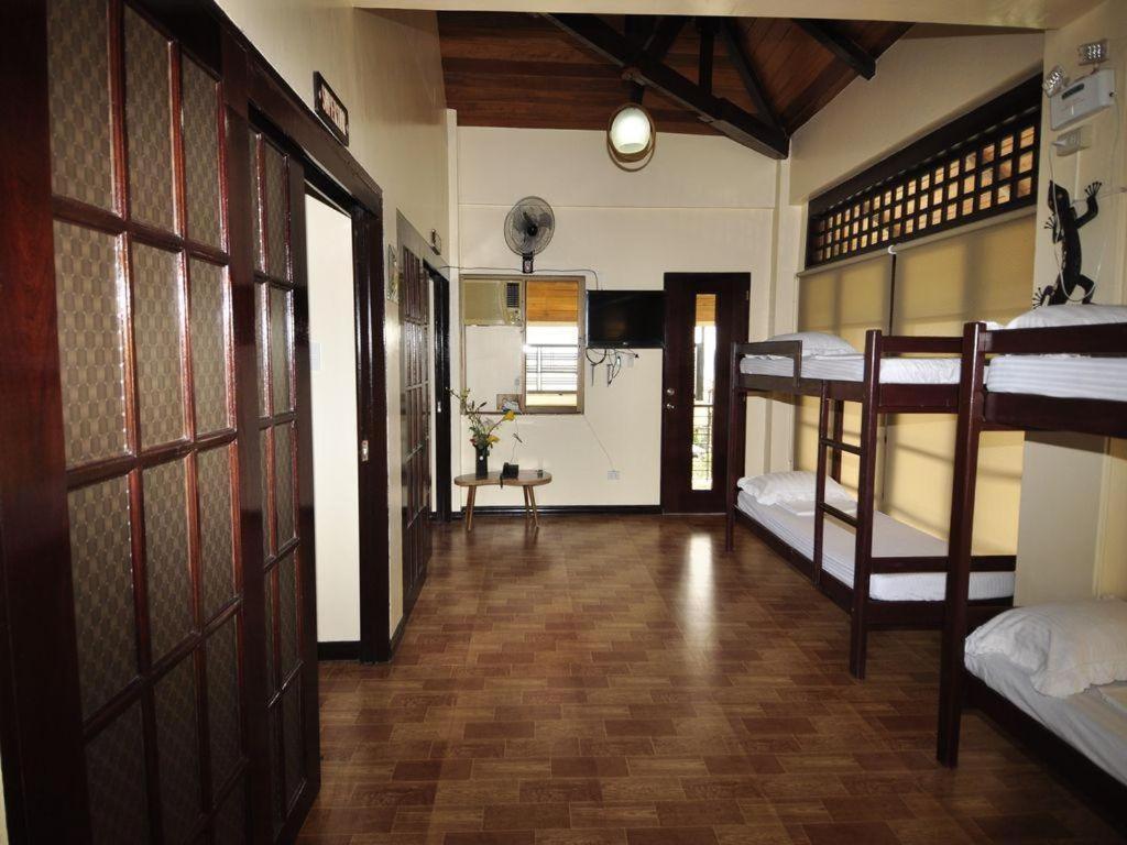 Seascape Resort